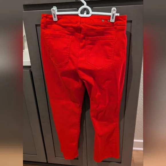 CAbi Kick Back Flare Pants - Size 8 - Picture 3 of 4